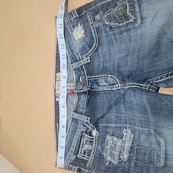 BKE, Sabrina Boot Jeans, Size 28W x 31.5 L, Low Rise, Distressed.  EUC - Picture 3 of 13